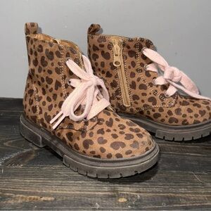 Leopard Print Kids Boots with Pink Laces